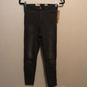 High Wasted Skinny Jeans